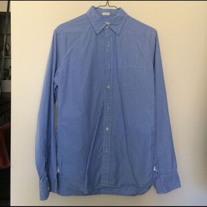 J crew buttondown shirt